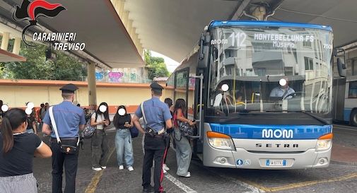 controlli carabinieri stazione Treviso