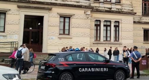 controlli carabinieri al Canova