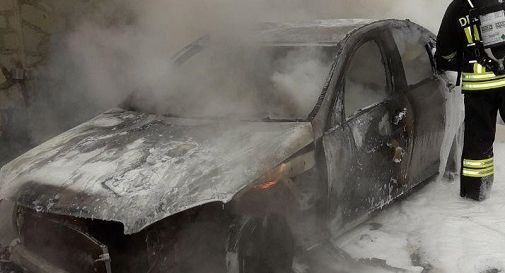 Auto in fiamme a Borso del Grappa