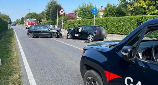 Schianto tra due auto a Maserada: 19enne ricoverata in gravi condizioni