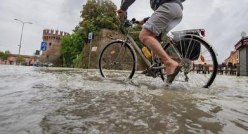 Clima 2024: 351 eventi estremi, aumentati di 6 volte in 10 anni.