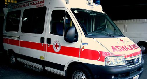 Si schianta contro un furgone, morto motociclista di Ciano del Montello 