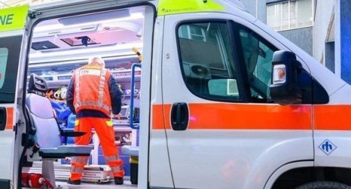 Incidente tra auto e moto, morto 42enne