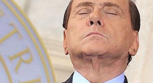 Silvio Berlusconi ancora ricoverato