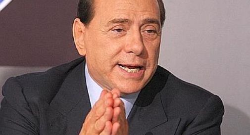 Tangenti, bufera su Berlusconi