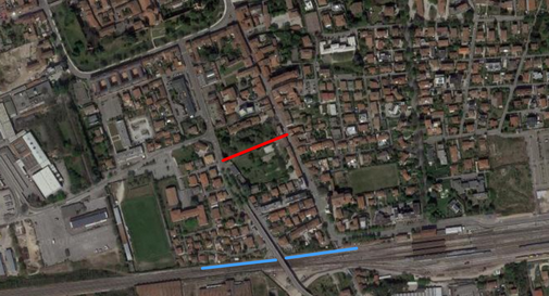 Progetto viabilità in Borgo Pieve: linea rossa (bretella prevista); linea azzurra (progetto non realizzabile)