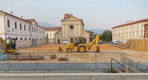 Piazza Meschio: il sindaco dubita sulla sicurezza del cantiere