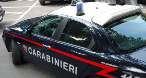 Rubano elettrodomestici tra i rifiuti, inseguiti ed arrestati