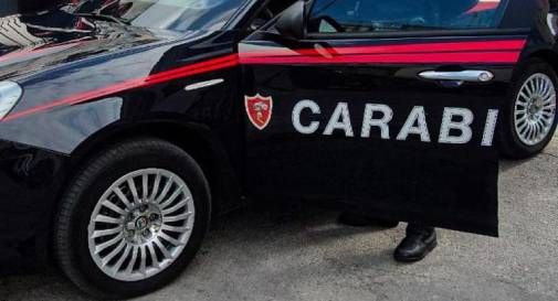 Sono ora in corso i rilievi dei carabinieri