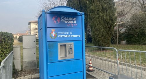 Casetta acqua piazza XXV Aprile