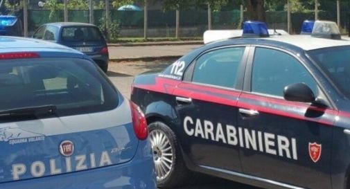 Rissa in centro citrtà, grave un giovane accoltellato