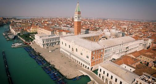 Borseggiatori a Venezia: bloccata donna in flagranza, arrestata 