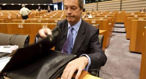 Gb, Farage nei guai per donazioni non dichiarate: rischia fino a un anno di carcere