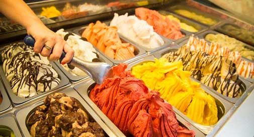 Non serve gelato a Salvini, commessa perde il lavoro