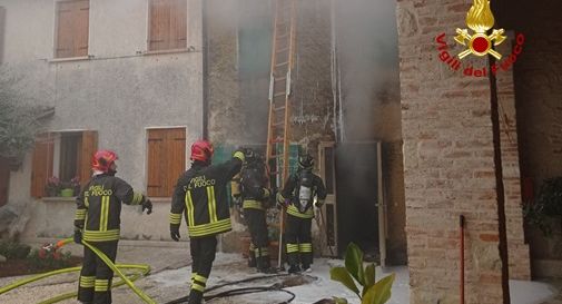 Asolo, incendio alla casa colonica