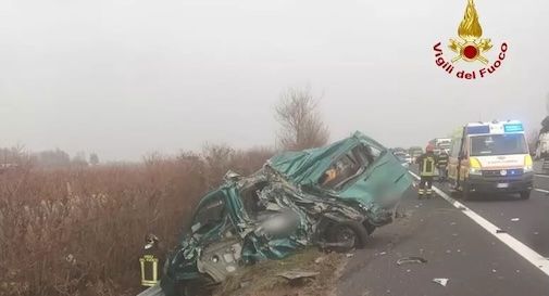 Ancora grave la 27enne ferita nel tragico incidente sull’A4