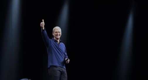 Apple, Tim Cook arriva alla Bocconi. Primo discorso in un'università europea