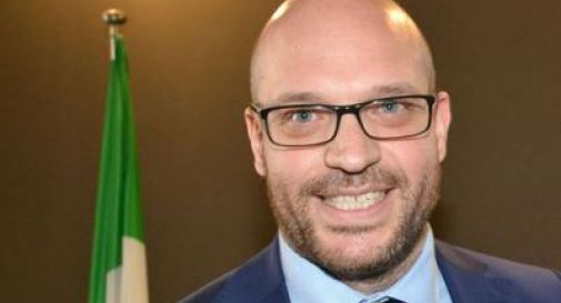 “I gay vogliono dominarci: il nostro popolo è a rischio”. Parole del neo ministro della Famiglia, il veneto Lorenzo Fontana 