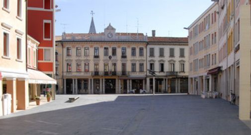 Piazza abbandonata? Polemiche preelettorali