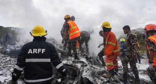 Incidente aereo a Kathmandu: almeno 22 morti