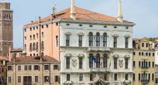 Stazione fantasma, petizione in Regione