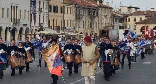 Palio di Castelfranco, cambio programma per allerta meteo