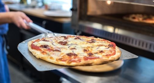 Furto in pizzeria a Spresiano: rubato il fondo cassa 