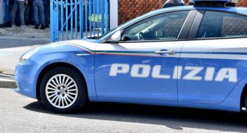 Lite per una precedenza, 28enne ucciso a coltellate davanti alla moglie e al figlioletto