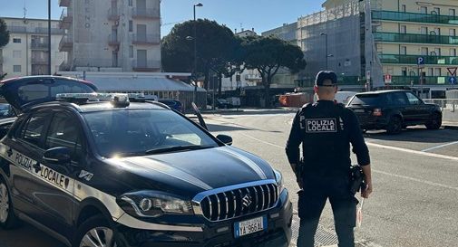 Provocano due incidenti e fuggono: identificati i presunti responsabili