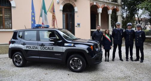 la Polizia locale di Ponte di Piave con sindaco Roma e assessore Picco