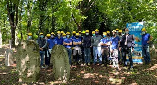 Conegliano, esperienza al cimitero ebraico per i ragazzi della scuola edile