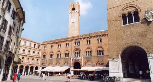 Riparata la torre civica in Piazza dei Signori