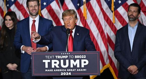 Trump vince i caucus in Iowa, De Santis secondo a distanza