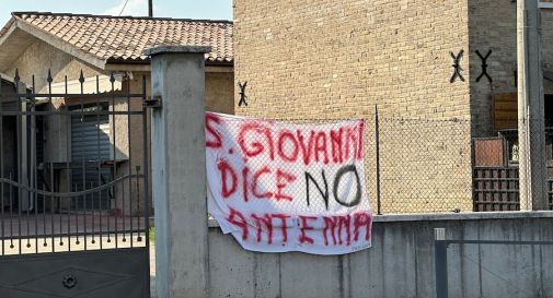 San Giovanni striscione