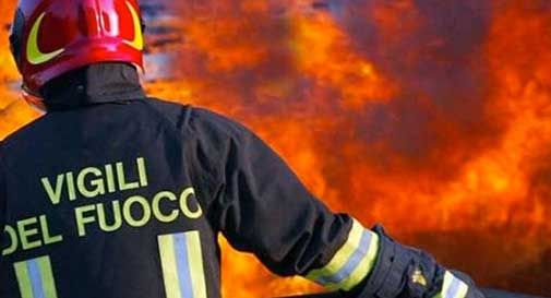 Si incendiano due cassoni in zona industriale a Gaiarine