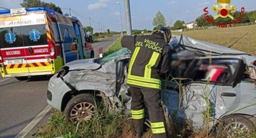 Schianto contro la betoniera, muore una donna