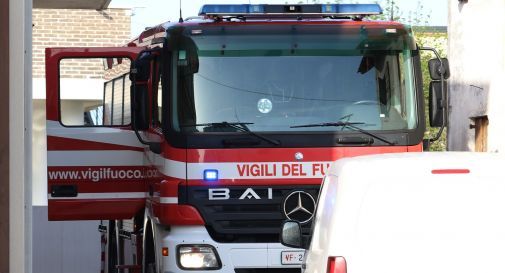 Caerano, incendio in casa: ferita una persona