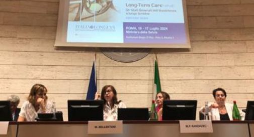 Italia Longeva, aumenta assistenza a domicilio ma servono più cure sul territorio.