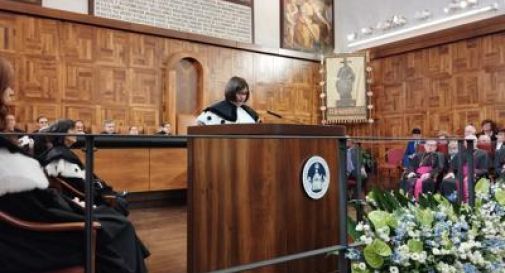 Università Cattolica di Milano, rettrice Beccalli inaugura anno accademico citando Anelli e Colombo.